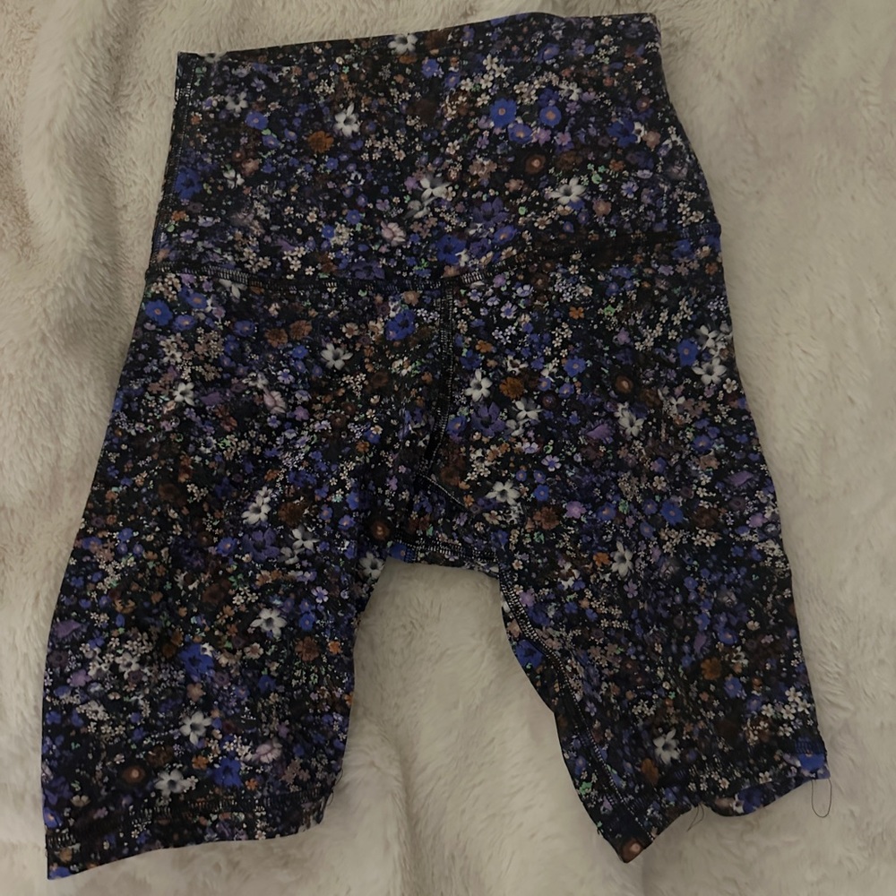 Lululemon align biker shorts